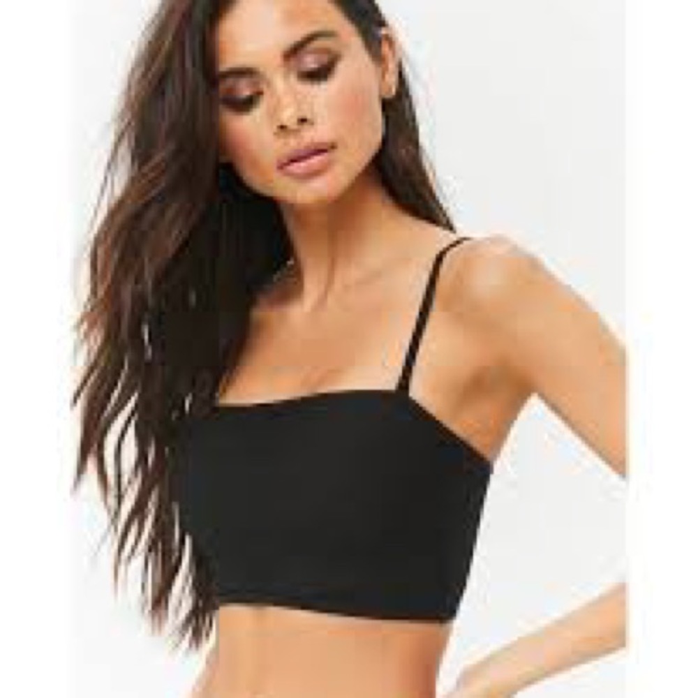 STRAIGHT NECK RIB BRALET
BLACK